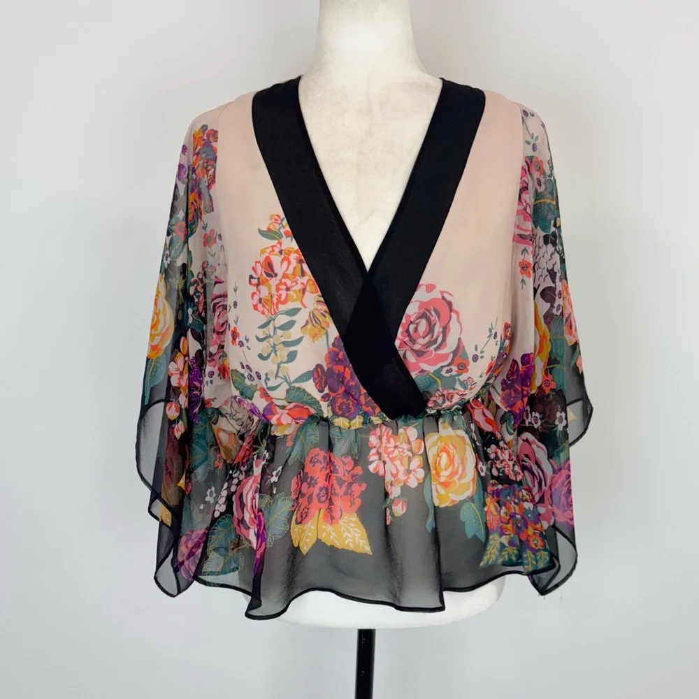 H&M sheer floral kimono blouse - Picture 2 of 8